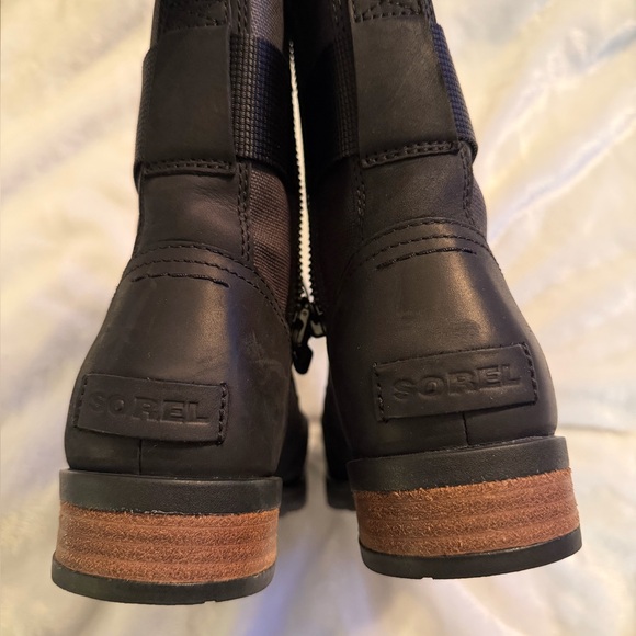 Sorel Black Women's Combat Boots - Picture 12 of 14